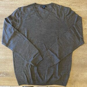 Gap Merino Wool V Neck Sweater
